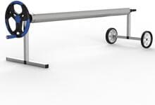 Oku Madrid Aufrollvorrichtung komplett, 300-630cm, fahrbar, Rollen einseitig, T-Ständer, Edelstahl